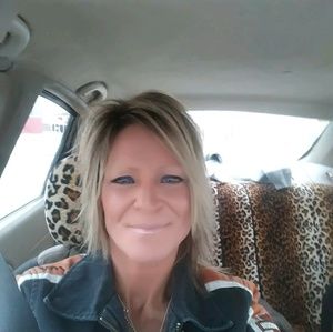 Meet your Posher, Karie